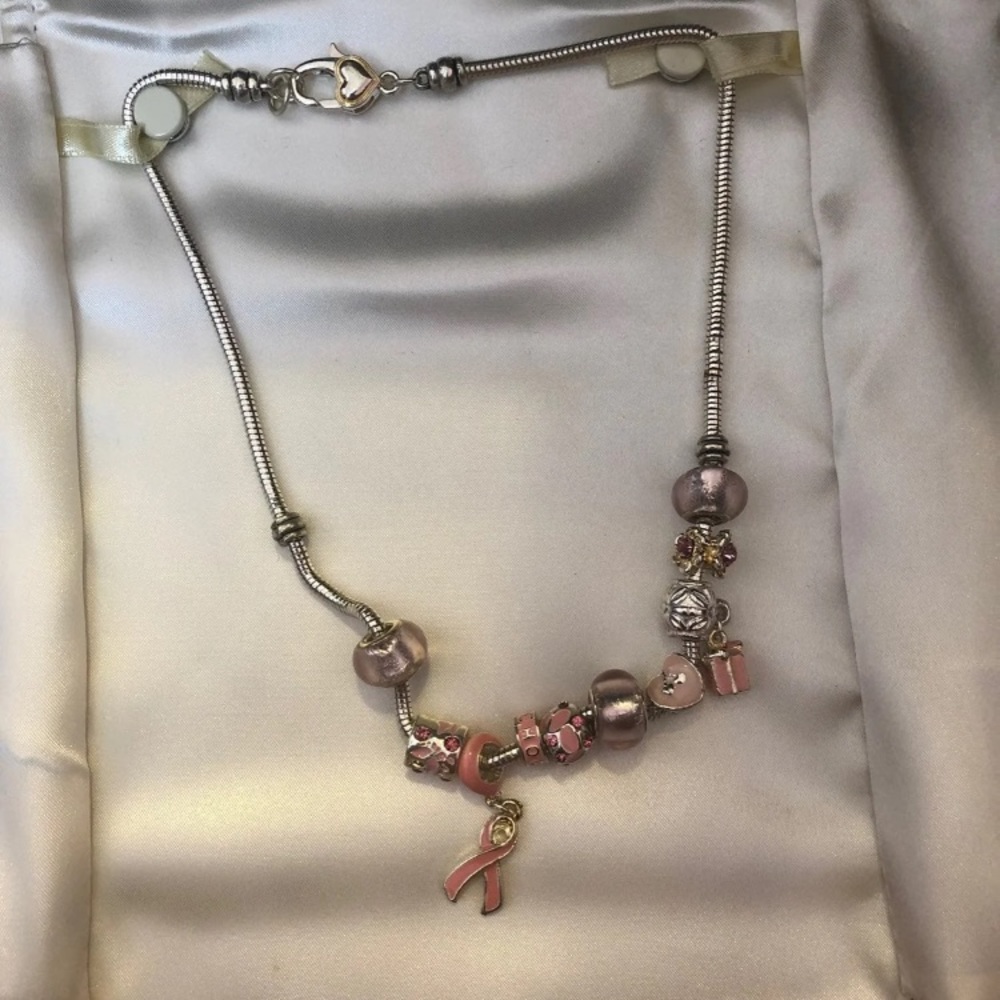 Friedman’s jewelers necklace